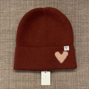 “Grace” Rust-colored Knit Hat with Heart